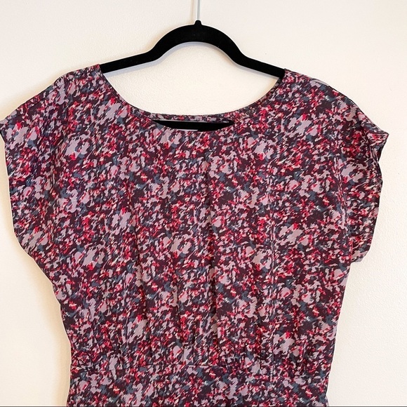 BCBG Cut Out Faux Wrap Short Sleeve Print Mini Dress 6 - Picture 2 of 13